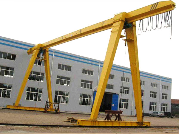 行吊和龍門吊是同一種設備嗎？